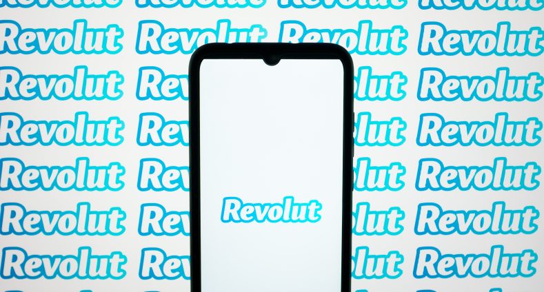 Revolut ist auf einem Handy sichtbar